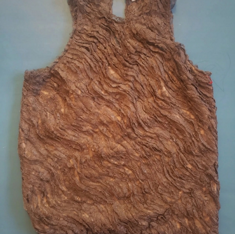 Textured tank